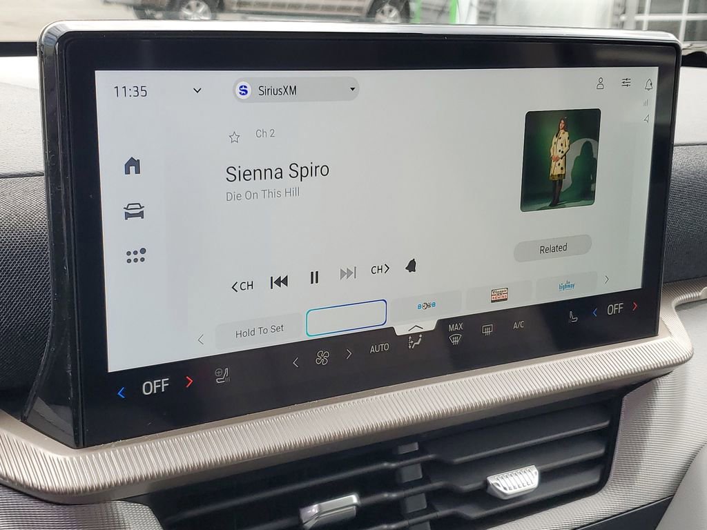 New 2026 Ford Explorer Active image 18