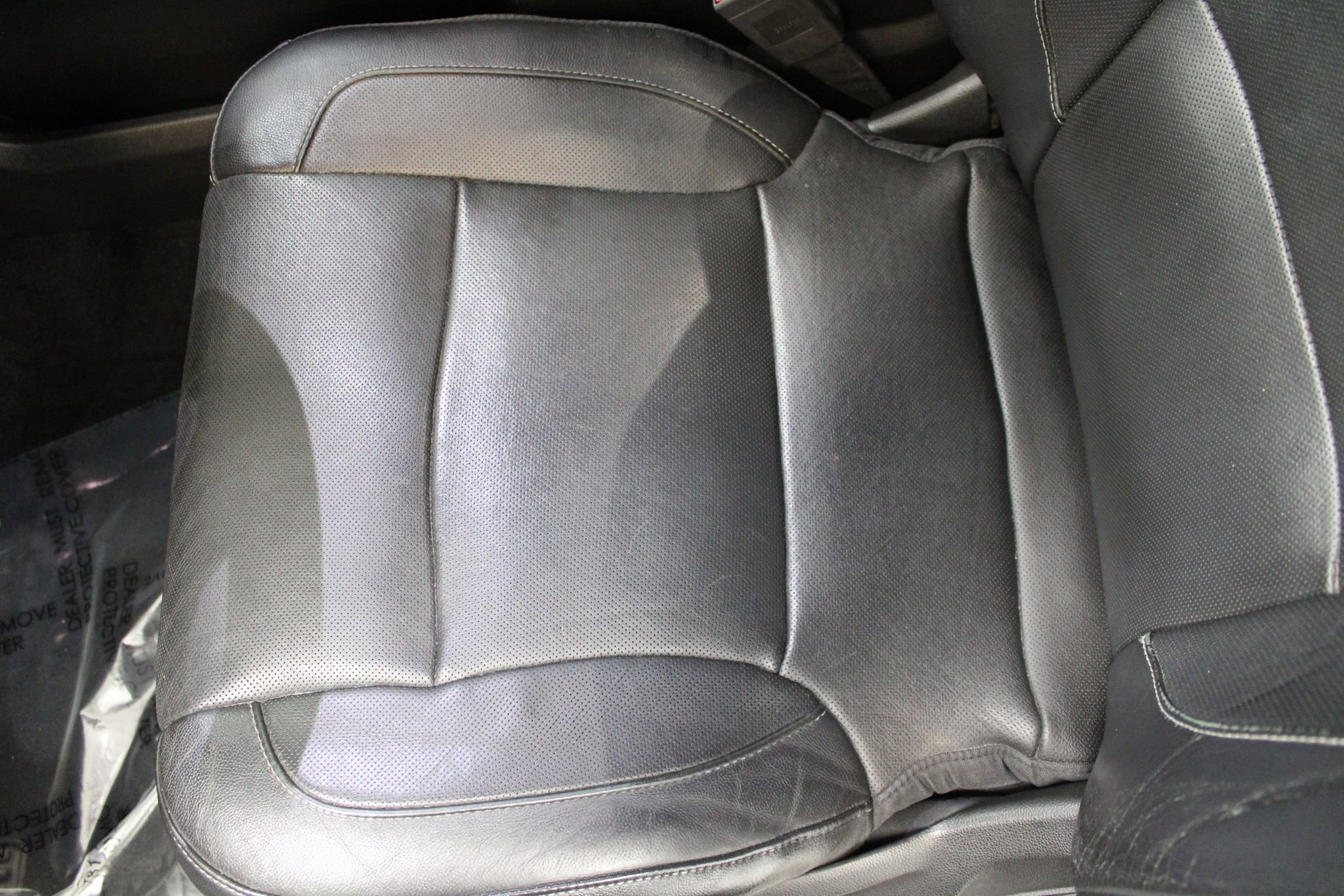 Used 2018 GMC Yukon SLT image 16