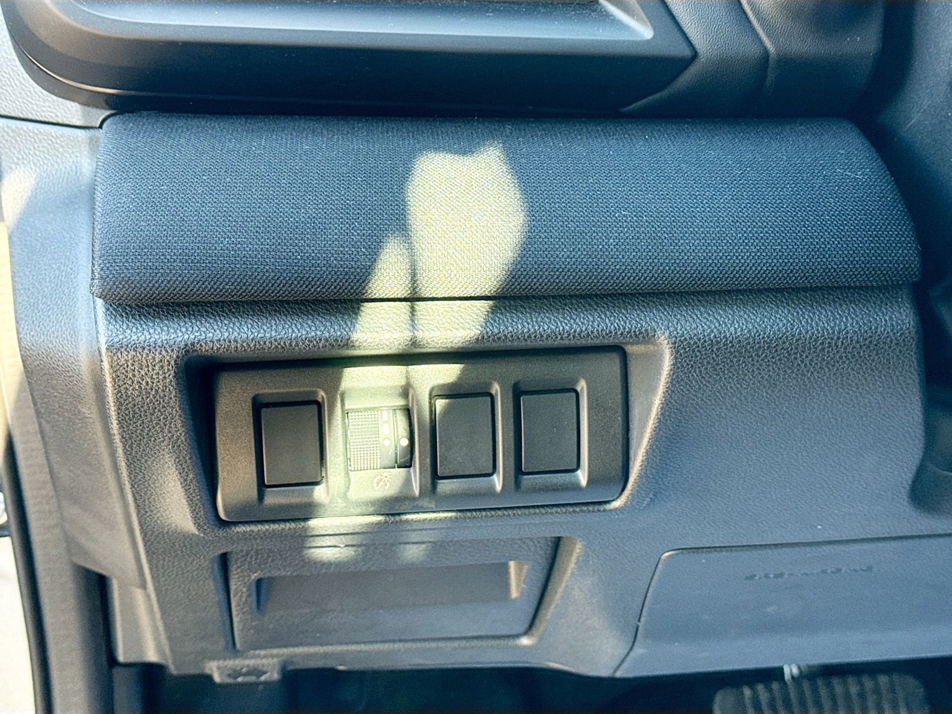 Used 2023 Subaru Outback 2.5i image 12