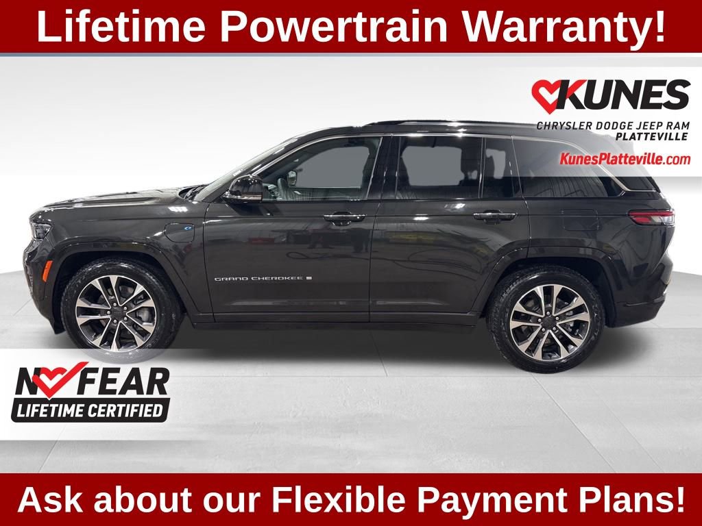 Used 2023 Jeep Grand Cherokee Overland w/ Luxury Tech Group IV image 7