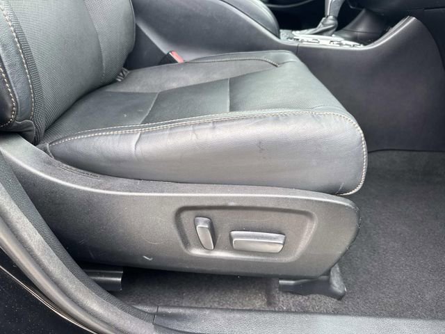 Used 2016 Toyota Highlander Limited Platinum FWD image 12