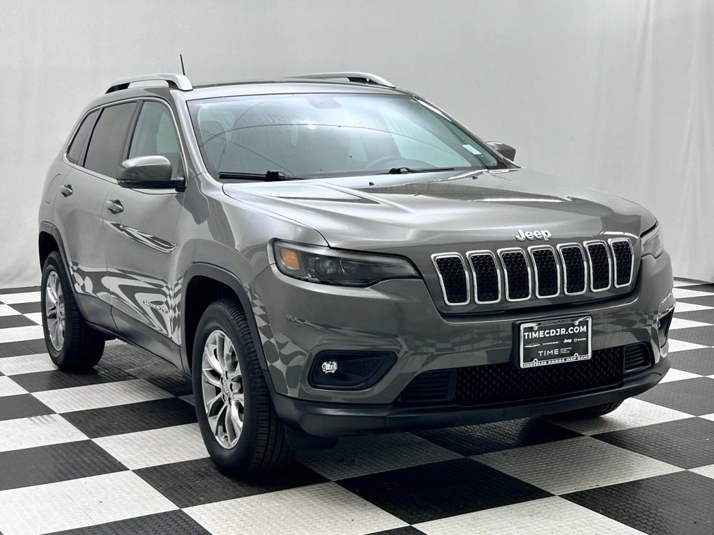 Certified 2019 Jeep Cherokee Latitude Plus AWD/4WD image 2