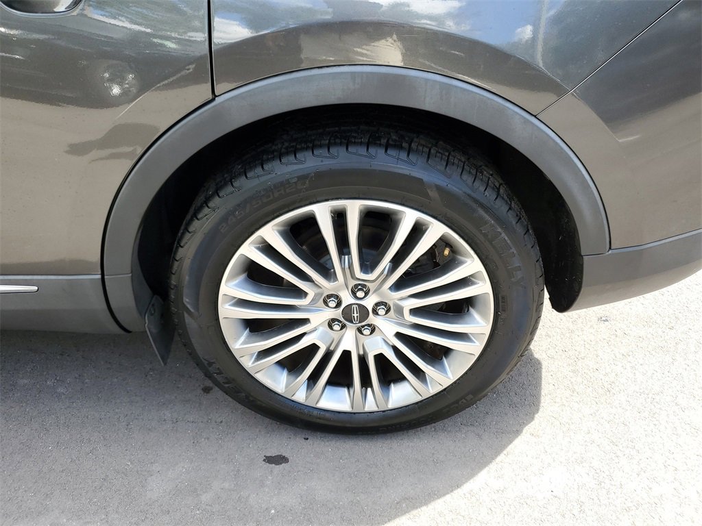 Used 2018 Lincoln MKX Reserve w/ Lincoln MKX Climate Package image 8