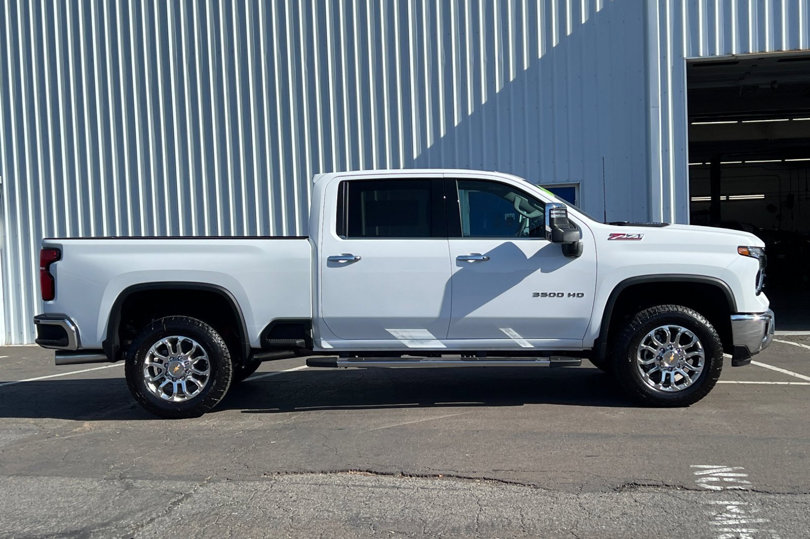 New 2025 Chevrolet Silverado 3500 LTZ w/ LTZ Premium Package image 3