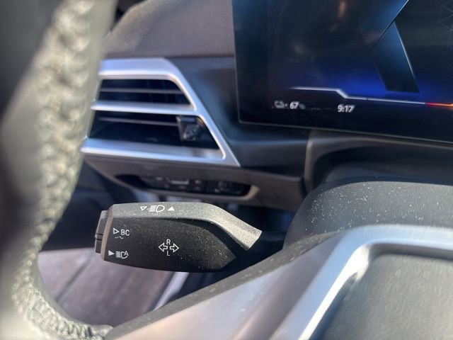 Used 2025 BMW i4 eDrive40 image 21