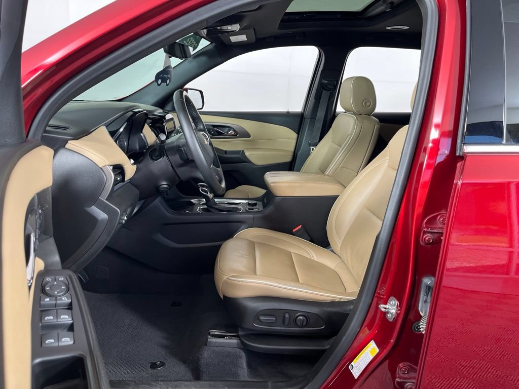 Certified 2022 Chevrolet Traverse Premier AWD/4WD image 29