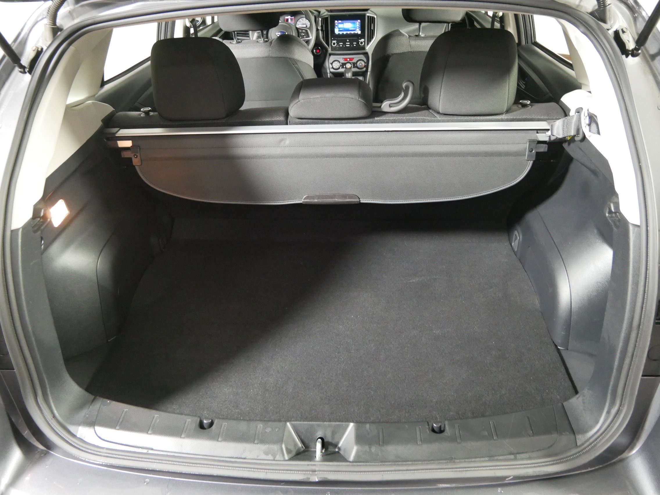 Used 2022 Subaru Impreza 2.0i Premium image 18