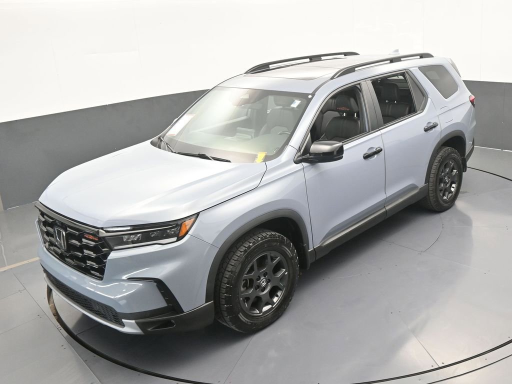 Used 2023 Honda Pilot TrailSport image 55