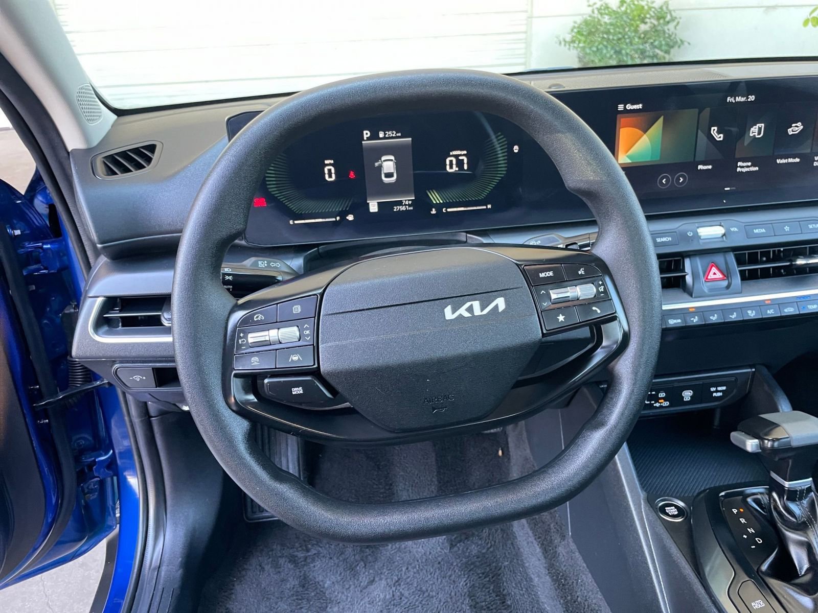 Used 2025 Kia K4 LXS image 29