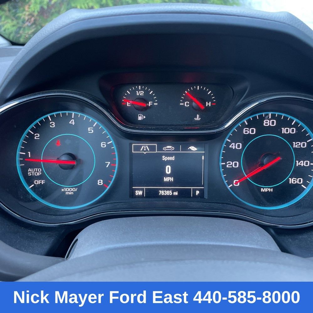 Used 2017 Chevrolet Cruze LT w/ Convenience Package image 13