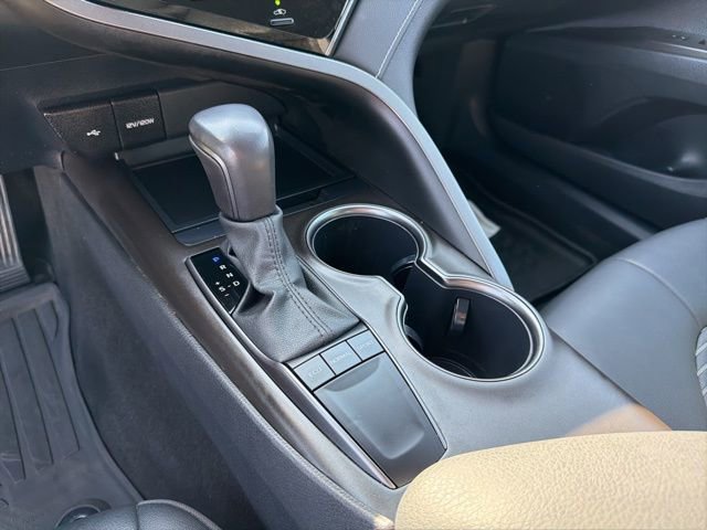 Used 2023 Toyota Camry SE FWD image 19