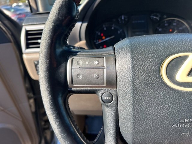 Used 2010 Lexus GX 460 image 19