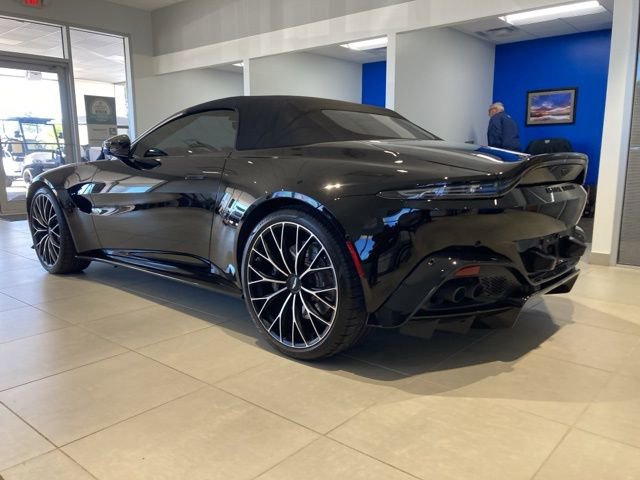 Used 2023 Aston Martin V8 Vantage Roadster image 6