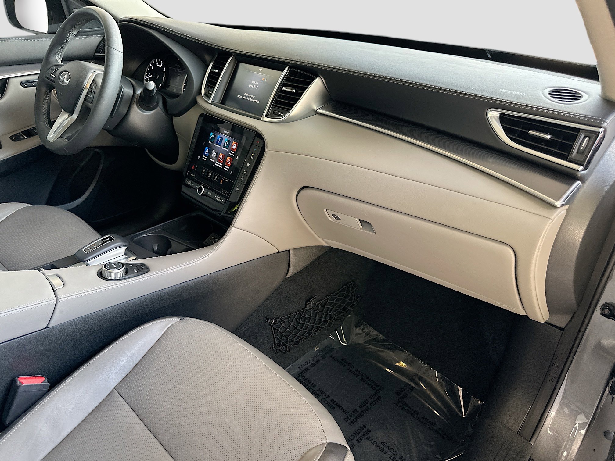 Used 2023 INFINITI QX50 Luxe w/ Cargo Package FWD image 30