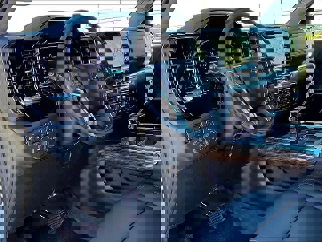 New 2026 Chevrolet Silverado 1500 RST w/ Safety Package AWD/4WD image 8