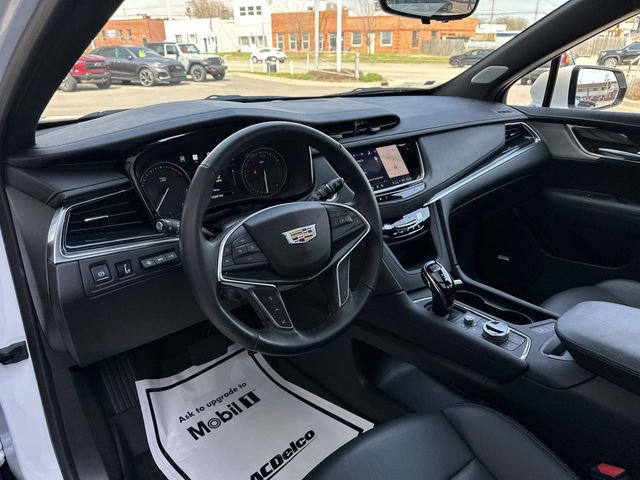 Certified 2025 Cadillac XT5 Premium Luxury w/ Technology Package AWD/4WD image 20