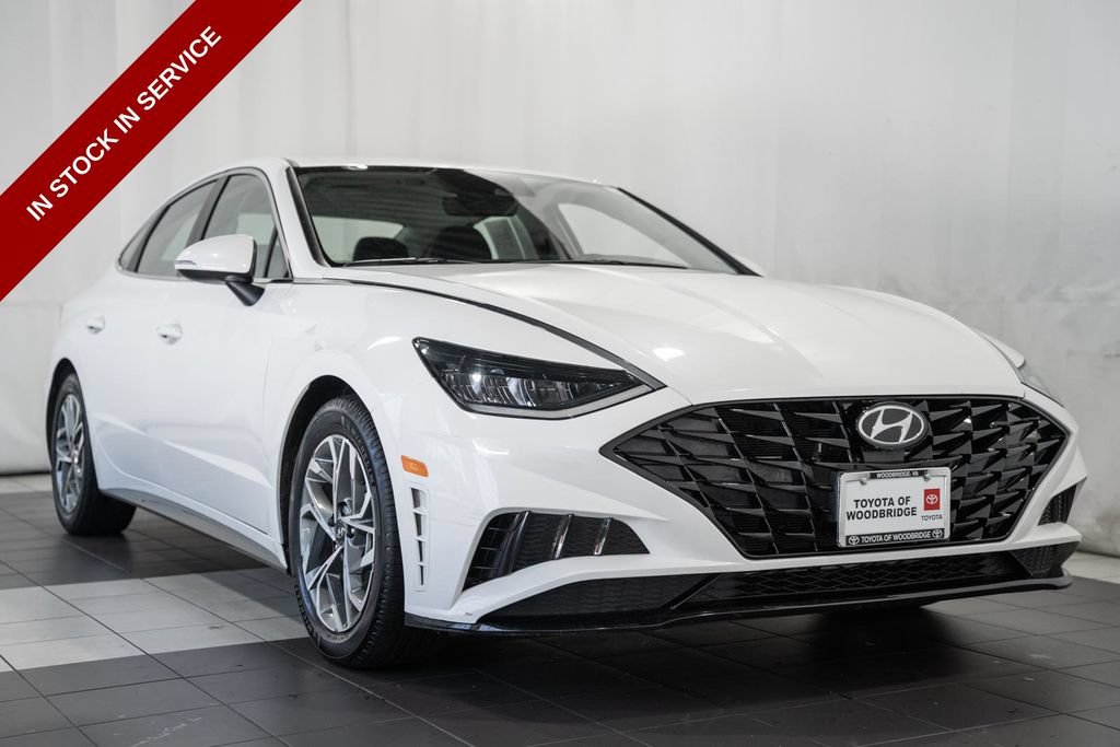 Used 2022 Hyundai Sonata SEL FWD image 1