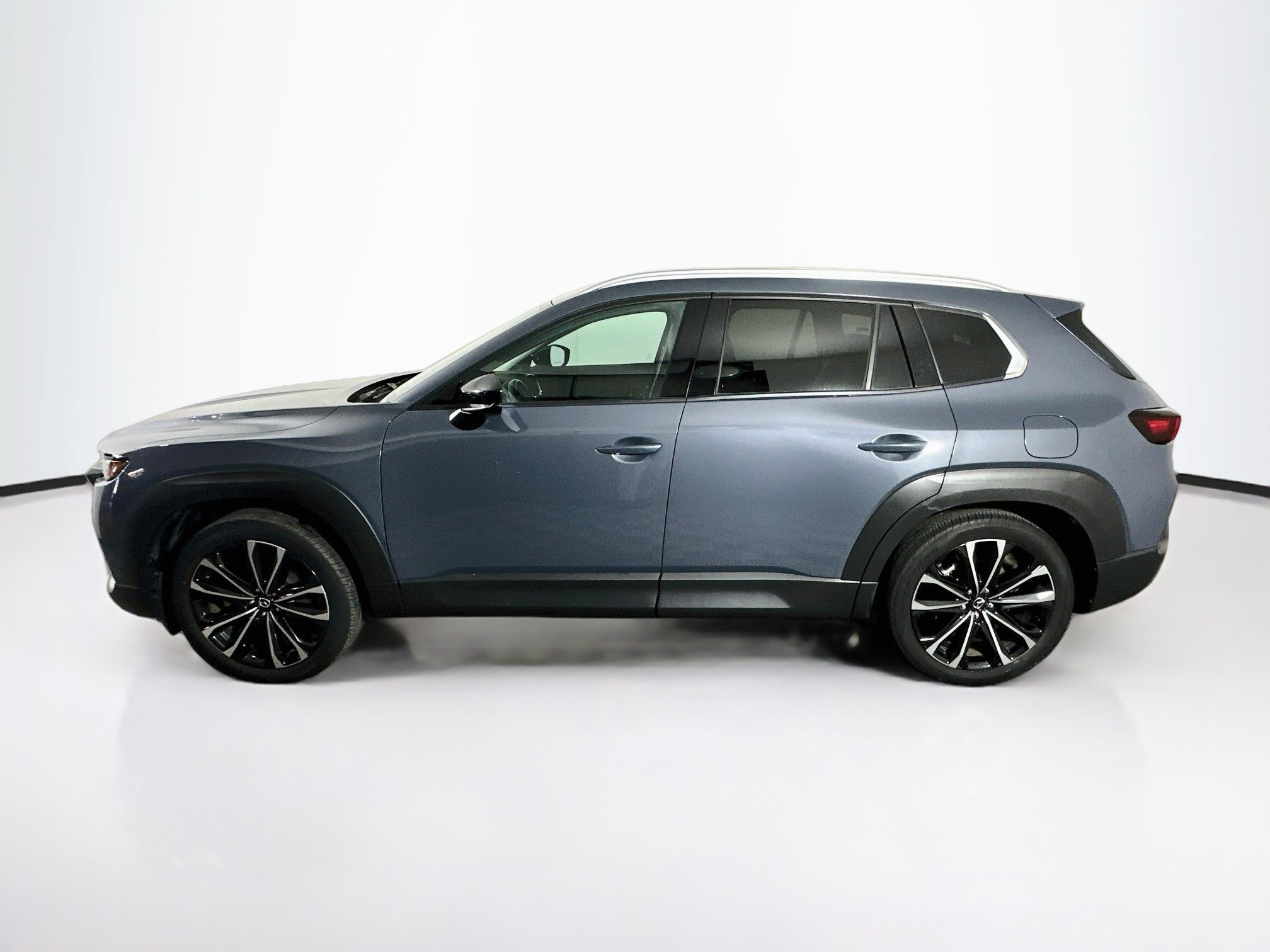 Used 2025 MAZDA CX-50 AWD 2.5 S w/ Premium Plus Pkg image 4