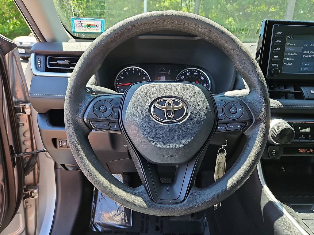 Used 2019 Toyota RAV4 LE w/ All Weather Liner Package AWD/4WD image 19