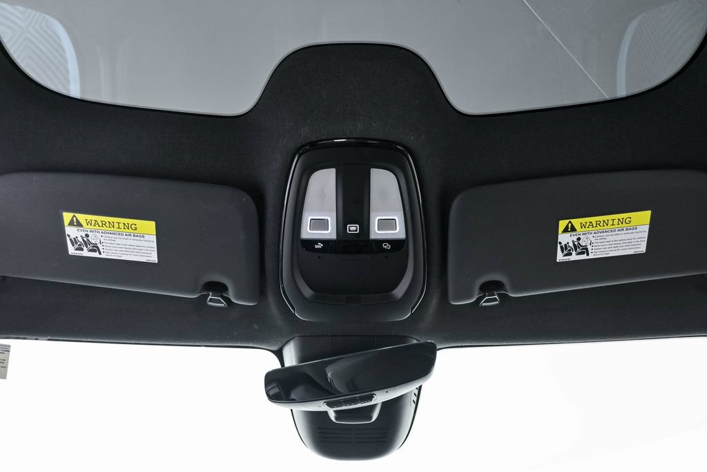 Certified 2023 Volvo C40 P8 Recharge Ultimate AWD/4WD image 21