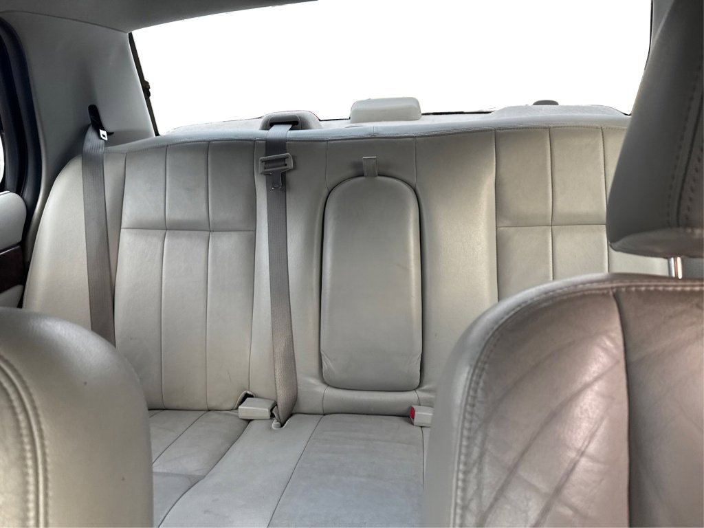 Used 2005 Mercury Grand Marquis LS image 27