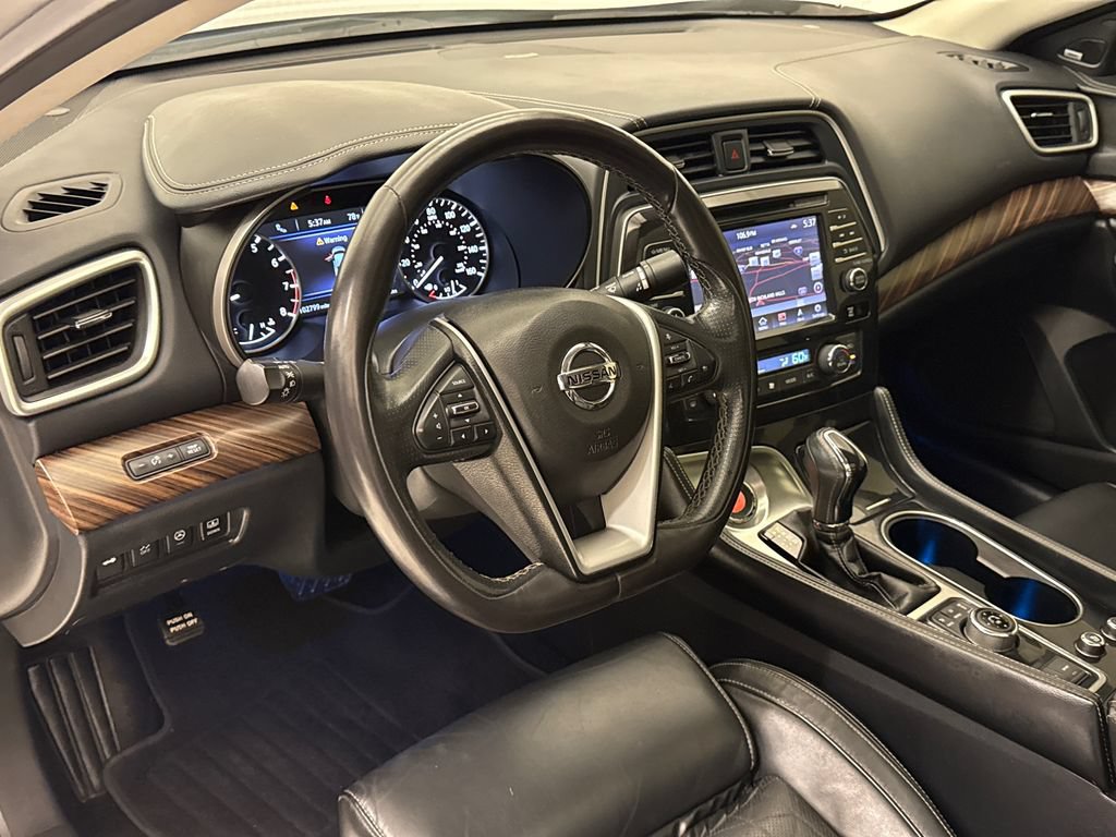 Used 2017 Nissan Maxima Platinum w/ Medallion Package FWD image 18