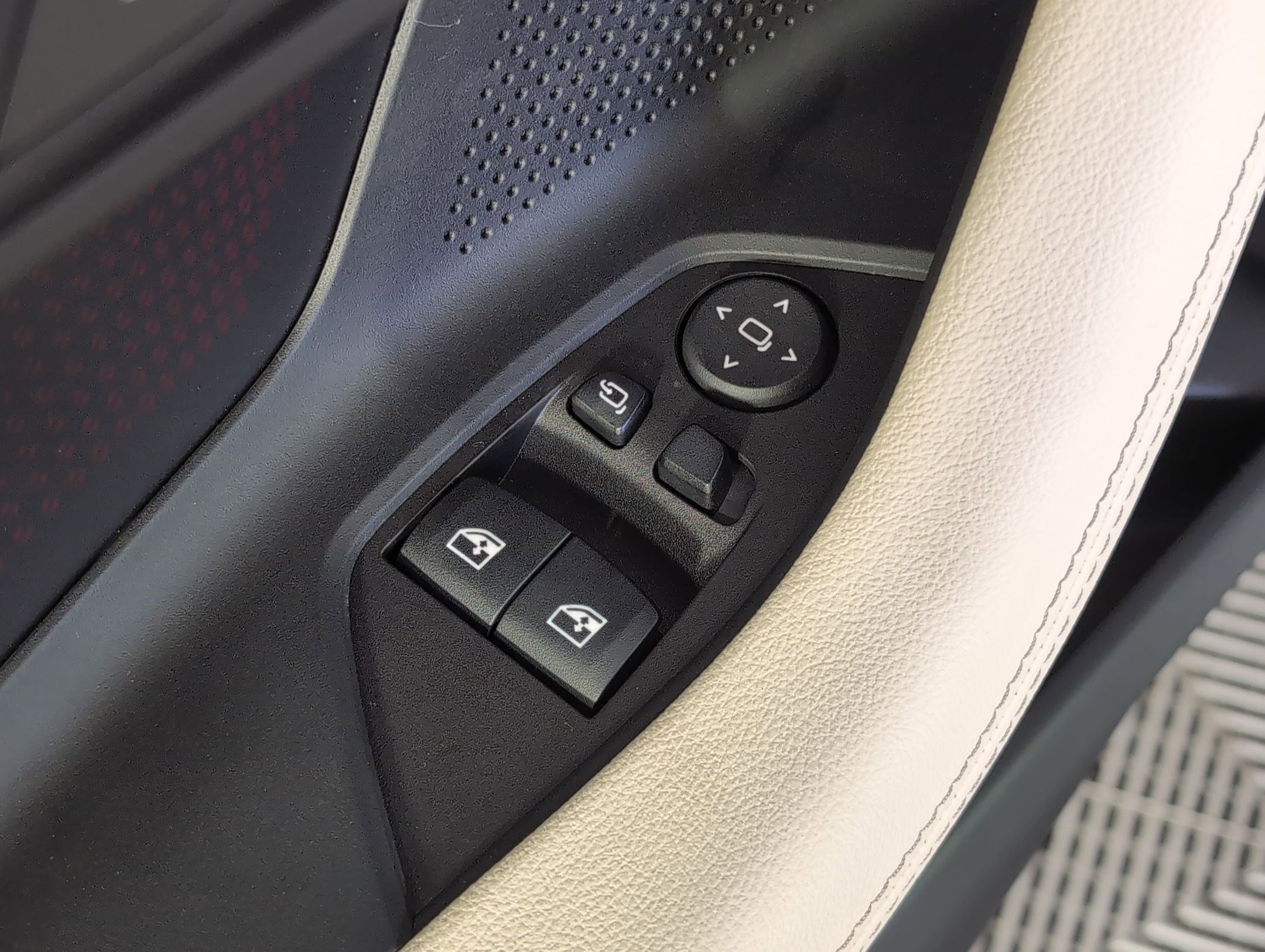 Used 2026 BMW 230i 230i (230i Coupe) w/ Premium Package image 10