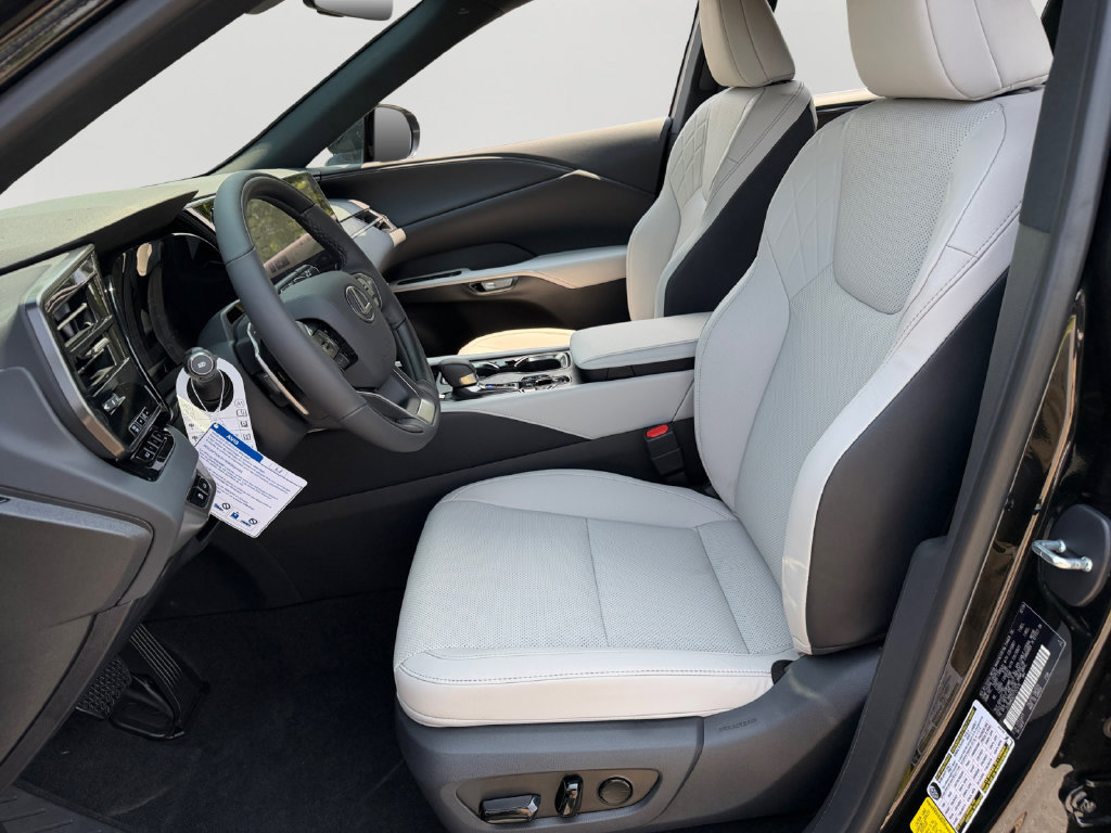 New 2026 Lexus RX 350 F Sport w/ Convenience Package AWD/4WD image 12