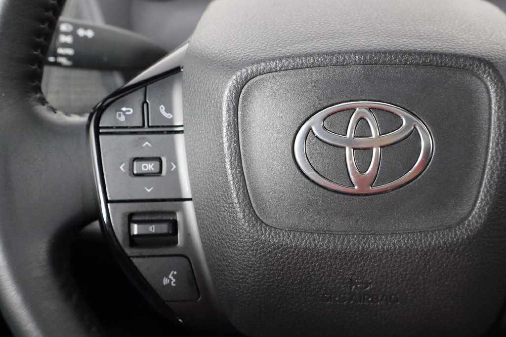 Used 2023 Toyota bZ4X FWD w/ Weather Package image 8