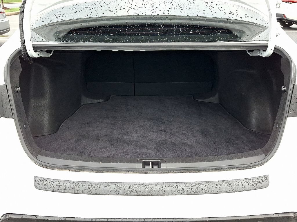 Used 2023 Toyota Corolla SE FWD image 28