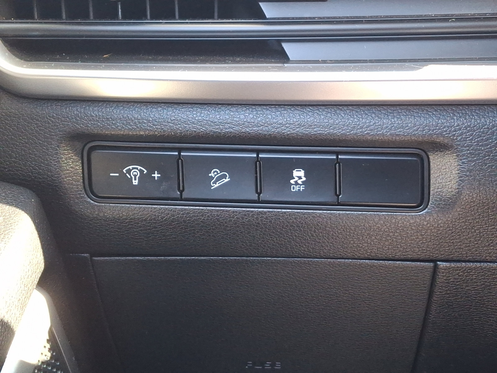 Used 2023 Kia Telluride S w/ S Sunroof Package image 25