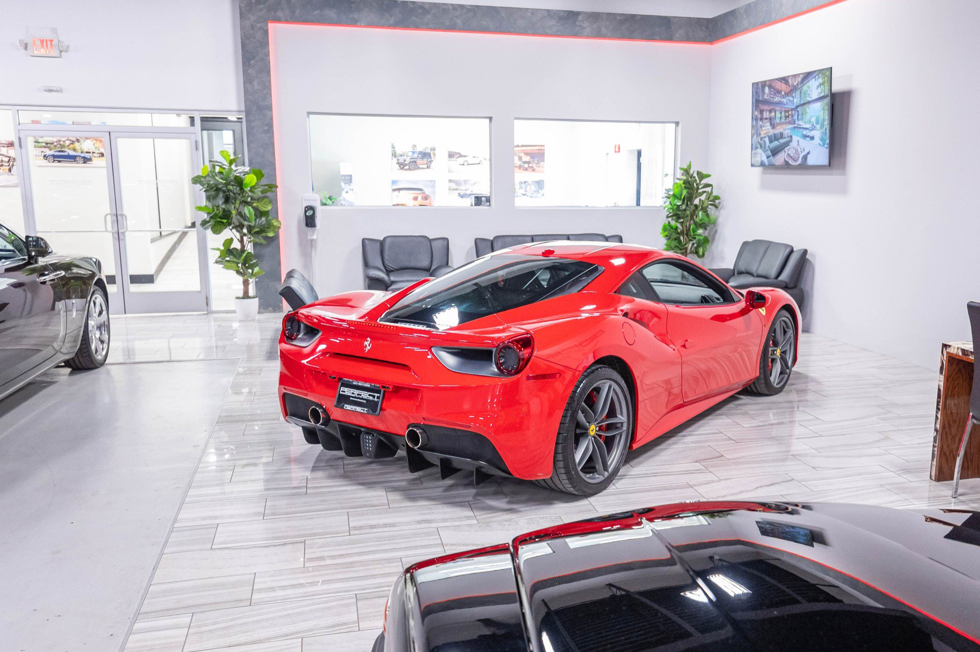 Used 2018 Ferrari 488 GTB RWD image 71