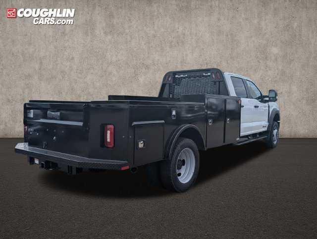 New 2027 Ford F550 4x4 Crew Cab image 8