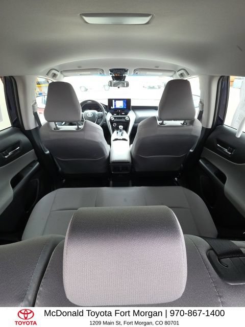 Used 2023 Toyota Venza LE AWD/4WD image 15