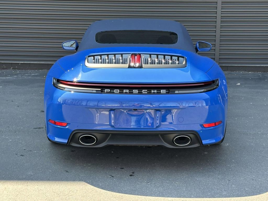 Used 2026 Porsche 911 Carrera image 4