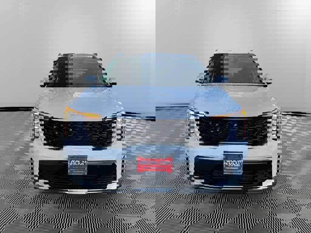 New 2026 Kia Sorento S w/ S Panoramic Sunroof Package image 2