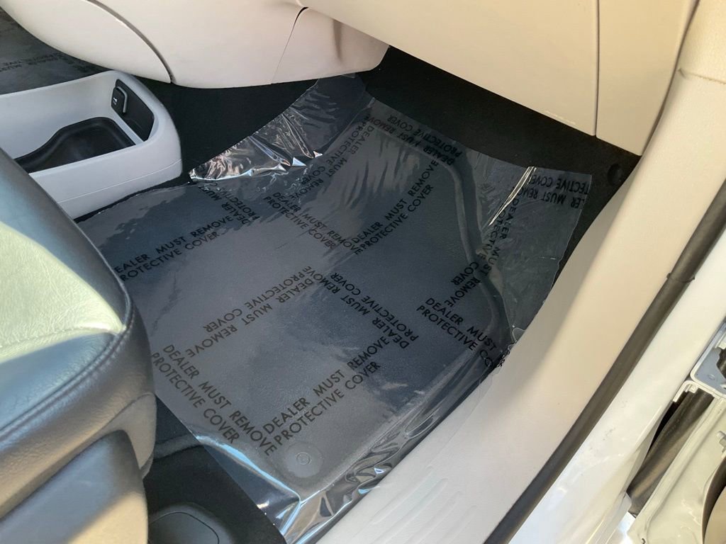 Used 2022 Chrysler Pacifica Touring-L w/ Uconnect Theater Family Group image 79