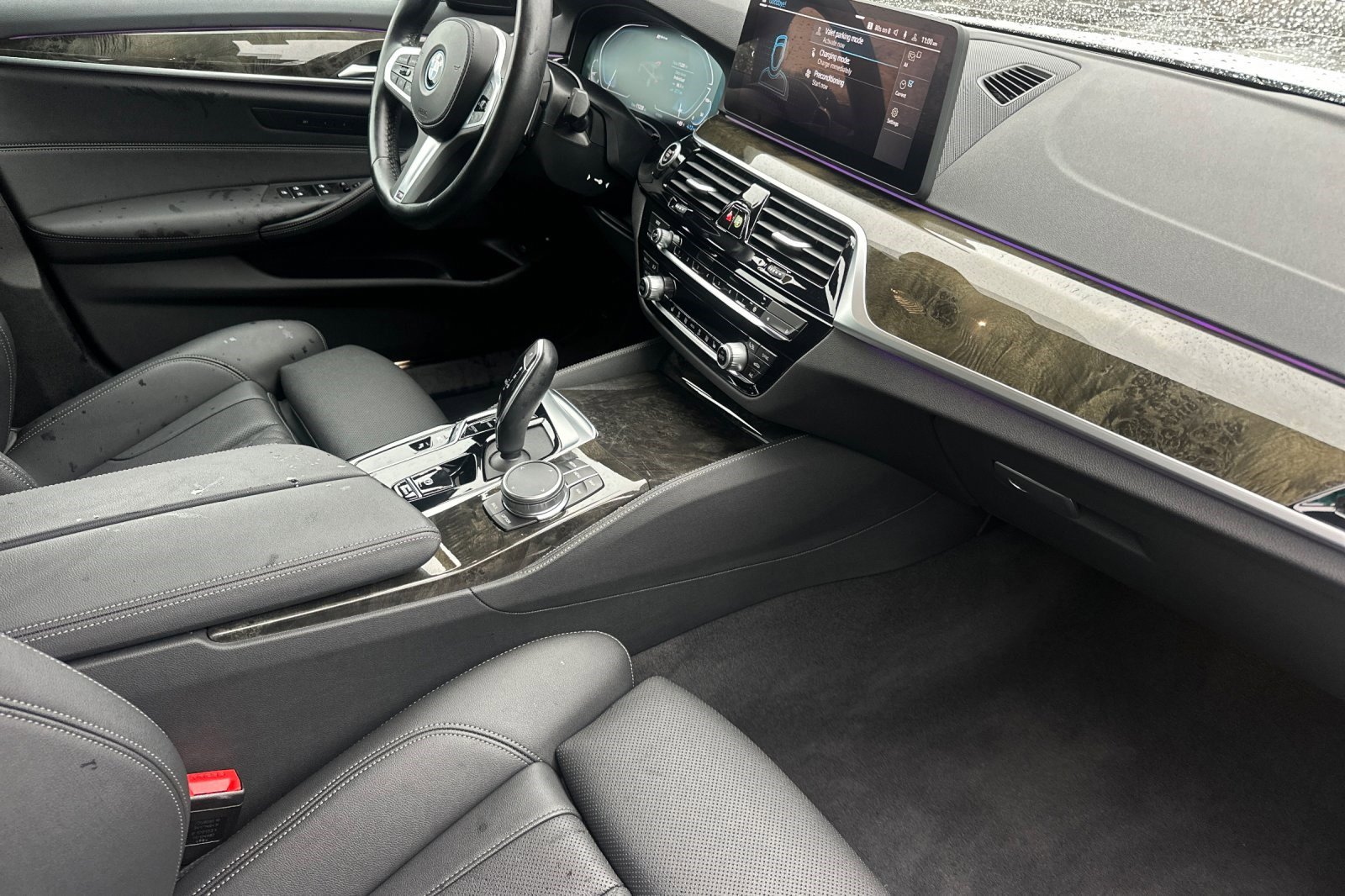 Certified 2023 BMW 530e w/ M Sport Package image 16