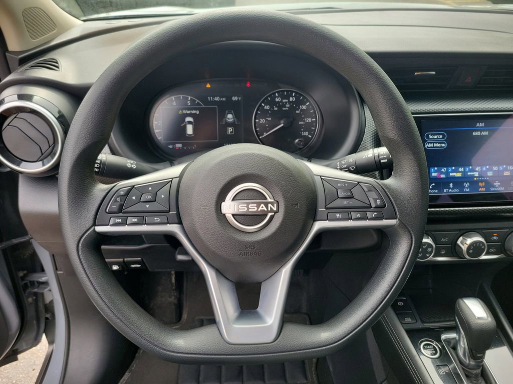 Used 2023 Nissan Kicks SV FWD image 23