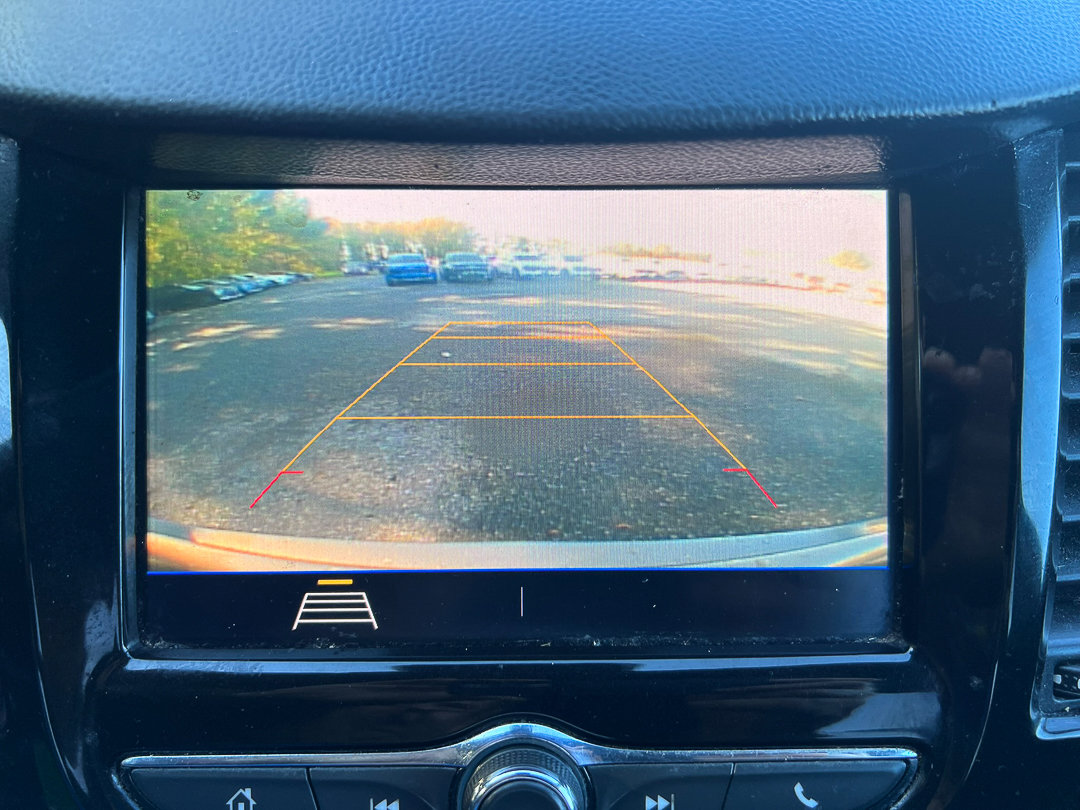 Used 2021 Chevrolet Trax LS w/ Tint and Cruise Package image 17