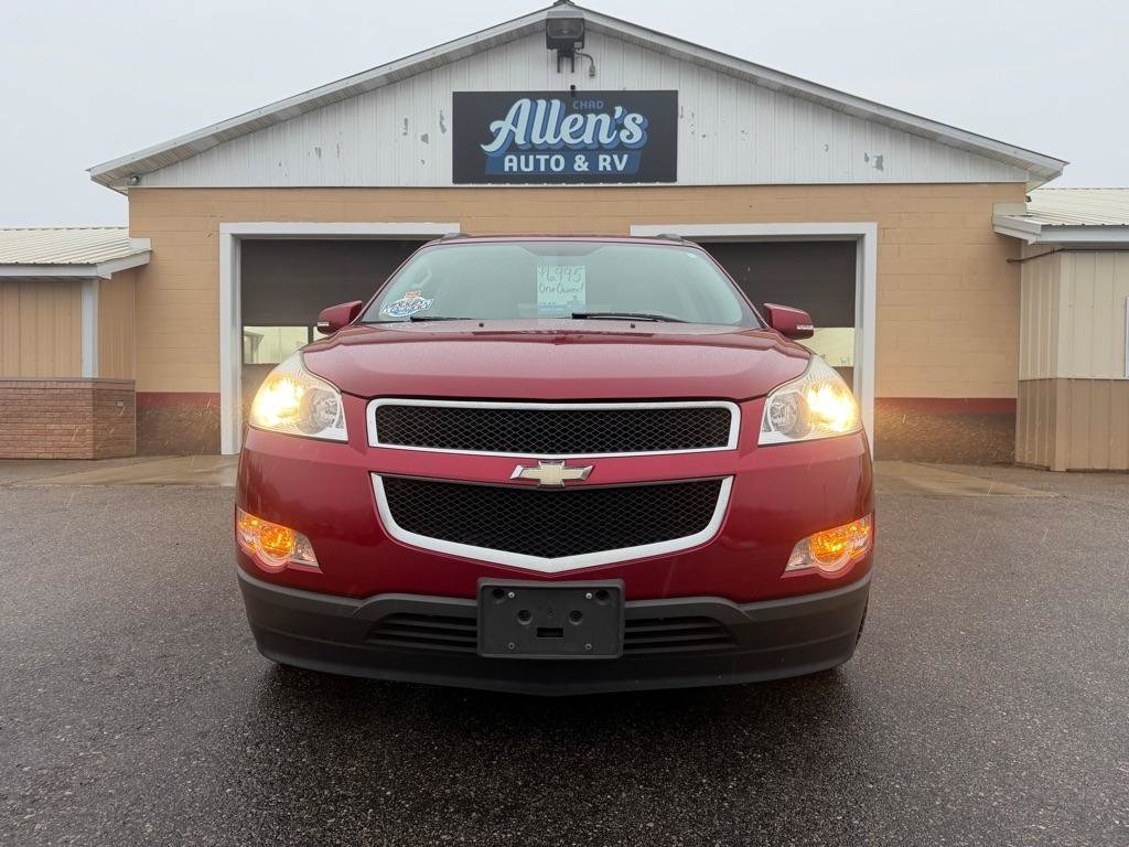 Used 2012 Chevrolet Traverse LT FWD image 2
