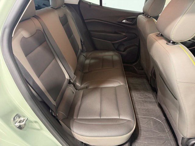 Used 2024 Chevrolet Trax ACTIV w/ Driver Confidence Package FWD image 24