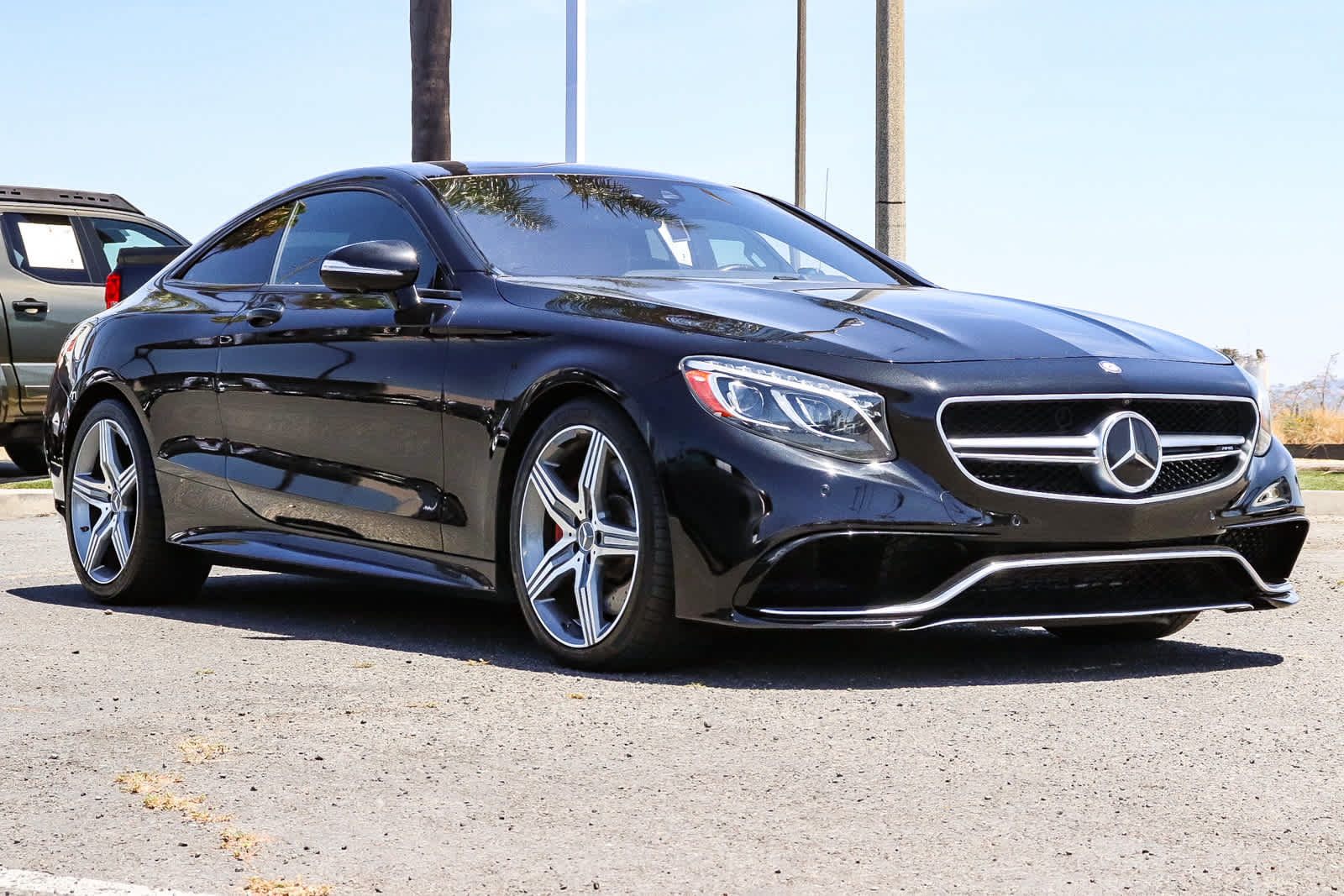 Used 2016 Mercedes-Benz S 63 AMG 4MATIC Coupe image 3