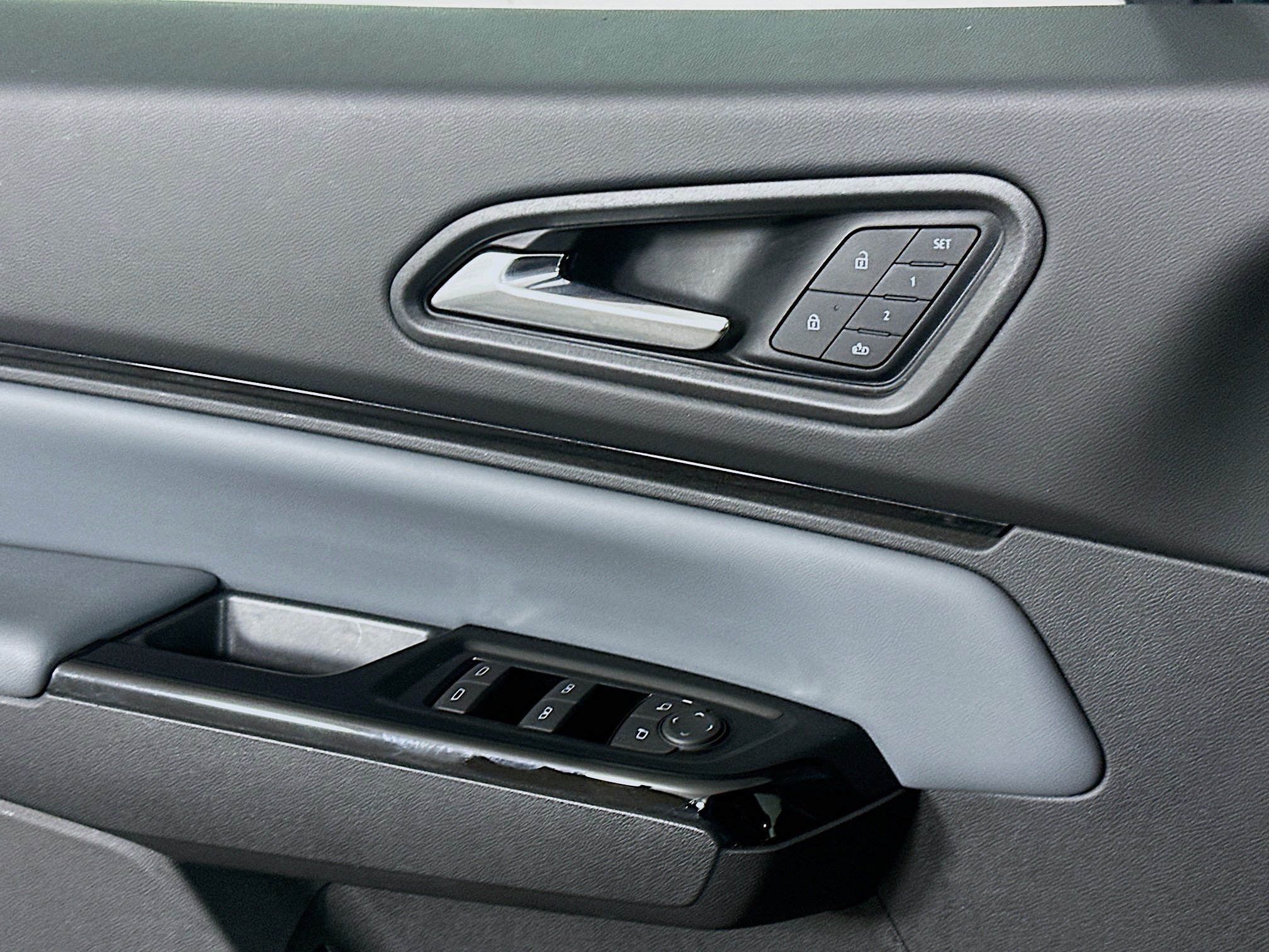 Used 2024 Honda Prologue Touring image 15