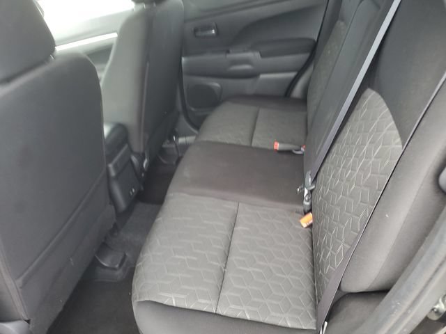 Used 2024 Mitsubishi Outlander Sport ES AWD/4WD image 14