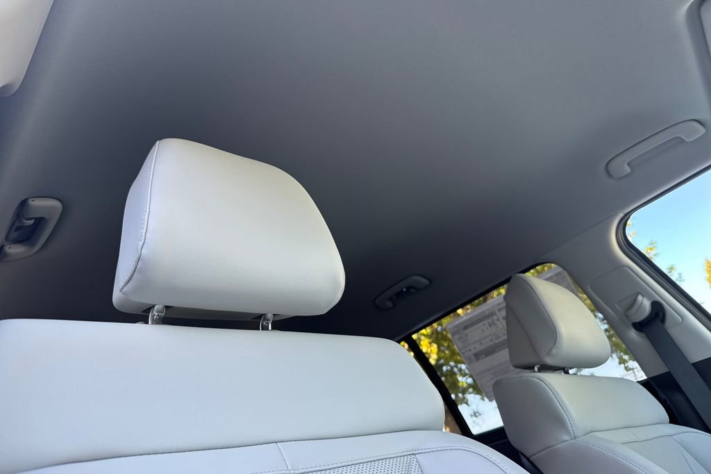 New 2026 Hyundai Santa Fe SEL image 16