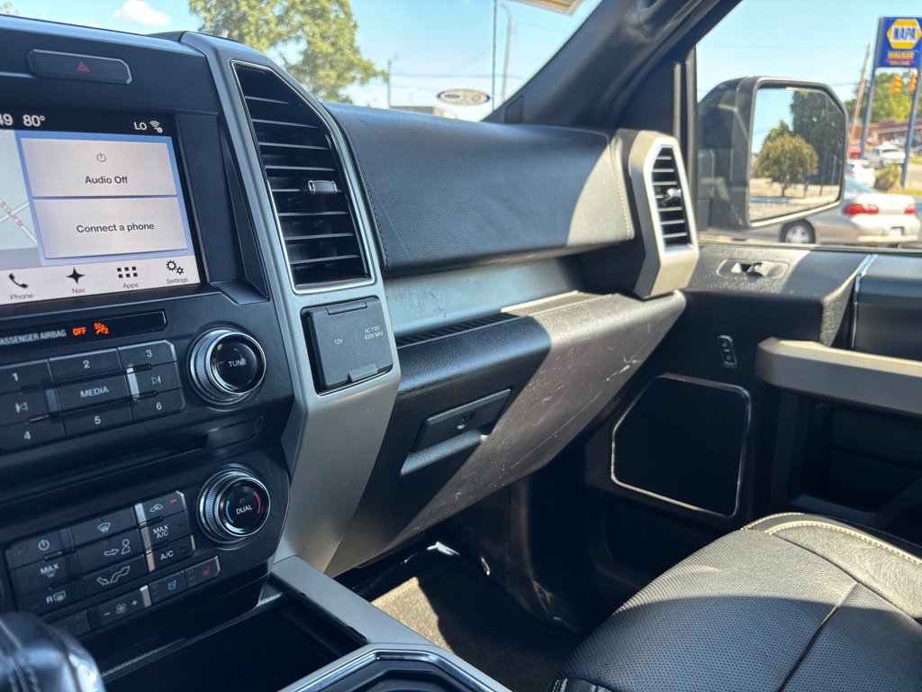 Used 2017 Ford F150 Lariat w/ Equipment Group 502A Luxury AWD/4WD image 30