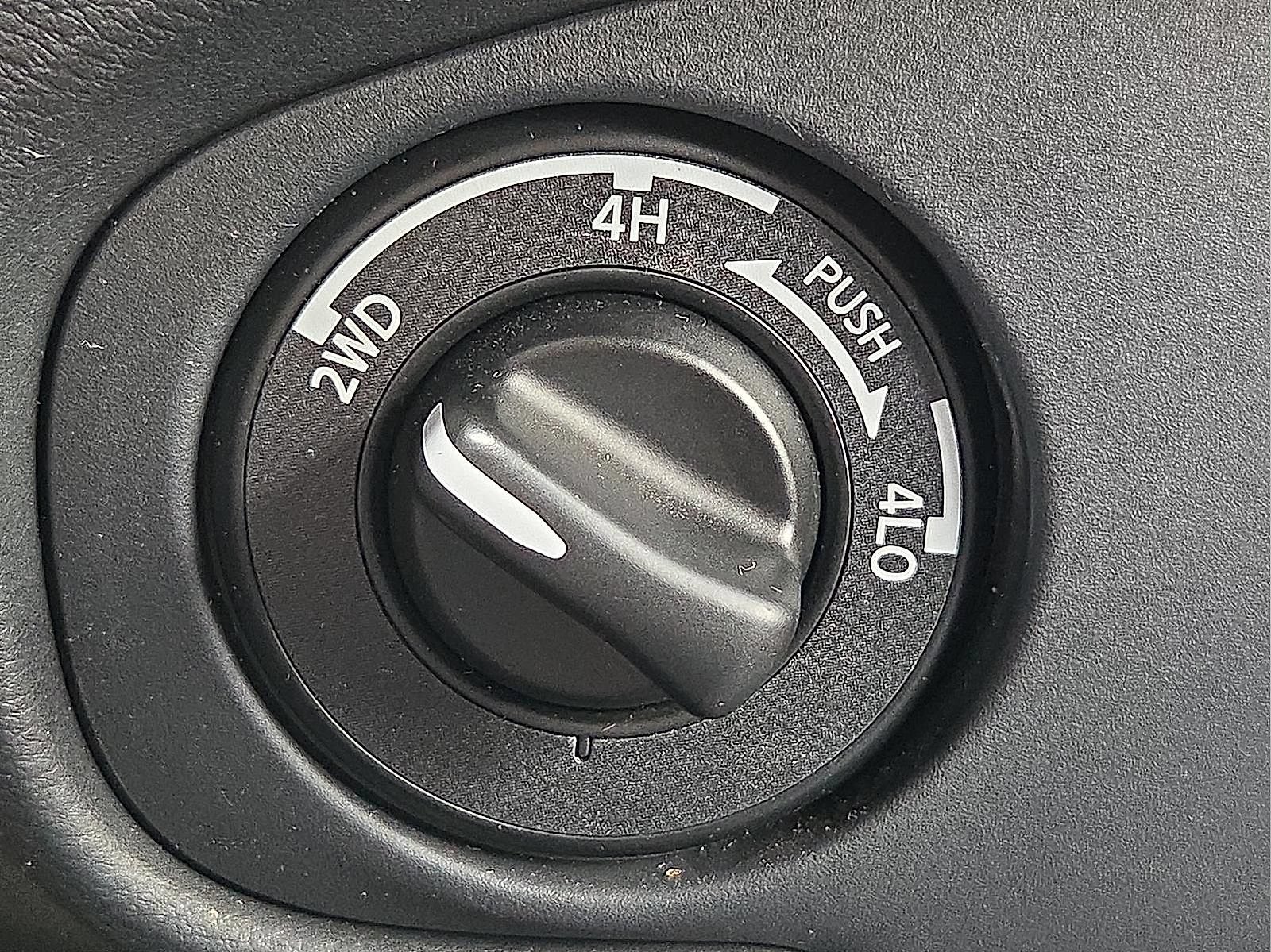 Used 2024 Nissan Frontier PRO-4X w/ Pro Premium Package AWD/4WD image 19