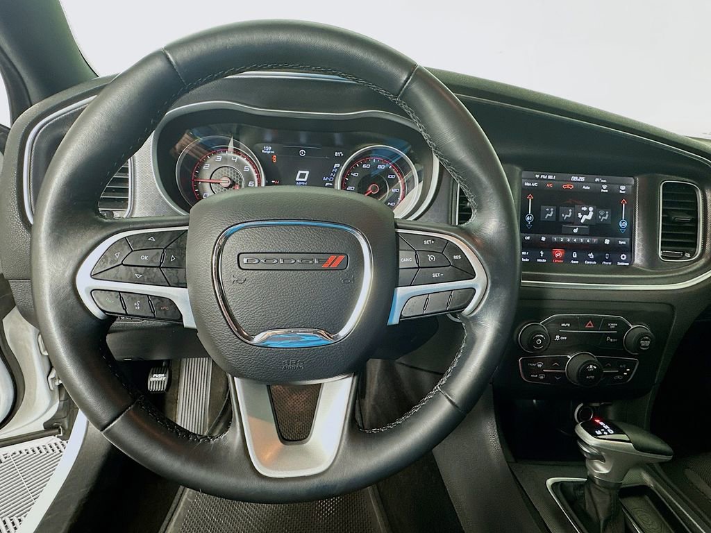 Used 2018 Dodge Charger SXT Plus image 11