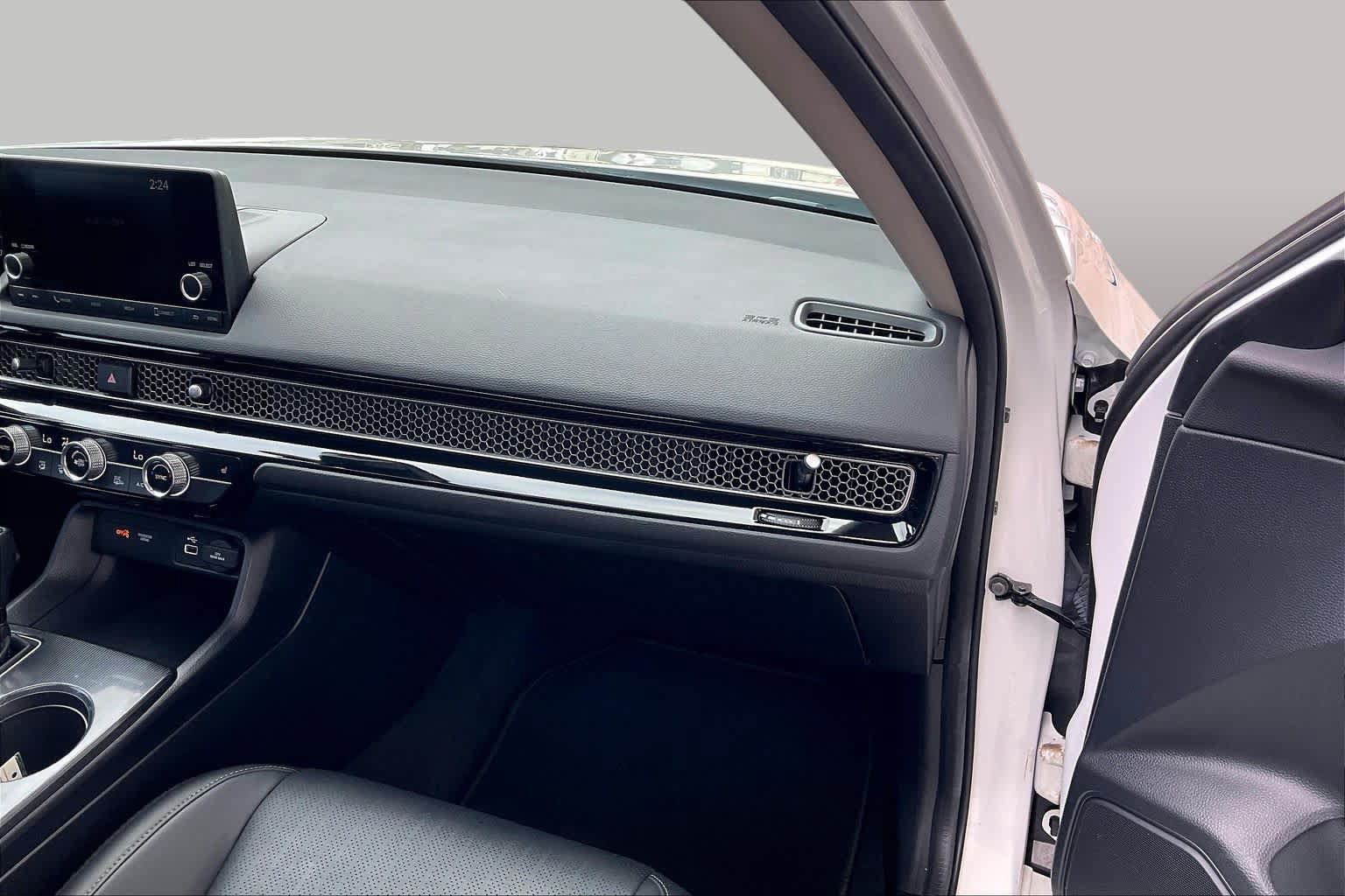 Used 2023 Honda Civic EX-L image 17